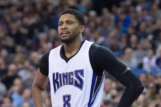 更加激烈的 更加激烈的