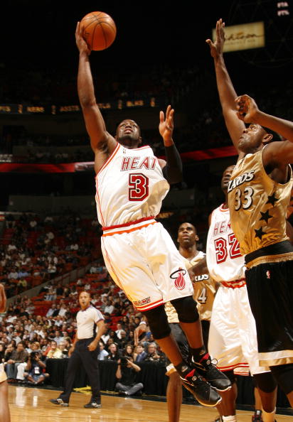 与读者都能 与读者都能