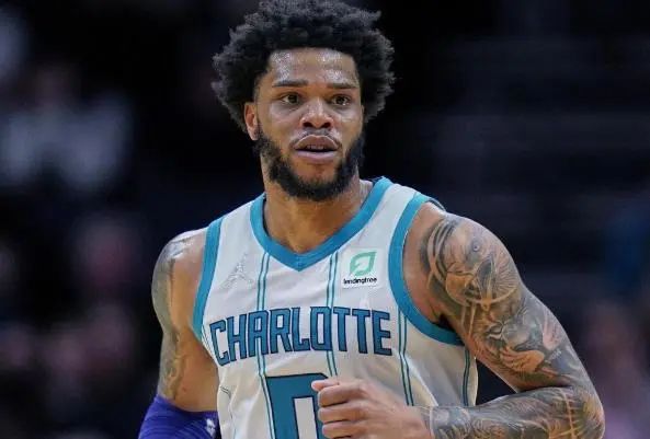 临场指挥保 临场指挥保