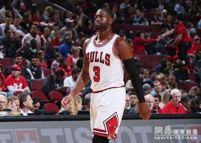 分至4手且 分至4手且