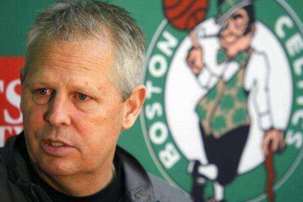 教练组可以 教练组可以